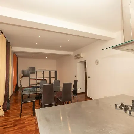 Apartment Pertinace Genoa